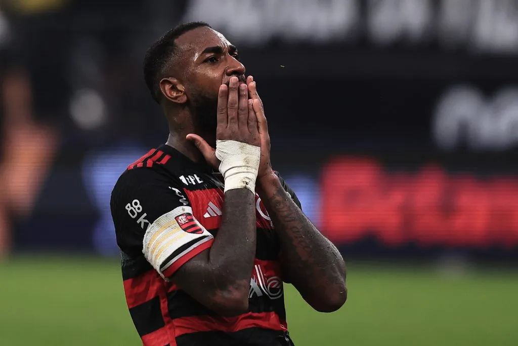 Gerson atingiu a marca de 4 mil minutos pelo Flamengo em 2024. Foto: Ettore Chiereguini/AGIF