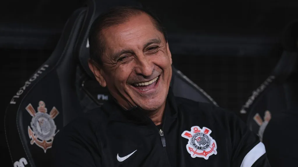 Ramón Díaz, ex-técnico do Corinthians. Foto: Ettore Chiereguini/AGIF
