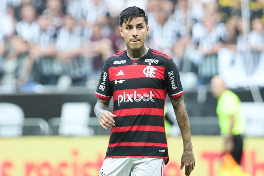 Erick Pulgar jogador do Flamengo durante partida contra o Atletico no estadio Arena MRV pelo campeonato Copa Do Brasil 2024. Foto: Gilson Lobo/AGIF