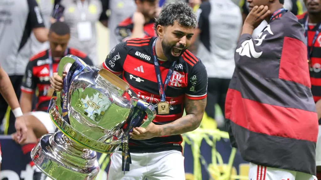 Gabigol foi multicampeão pelo Flamengo - Foto: Gilson Lobo/AGIF.