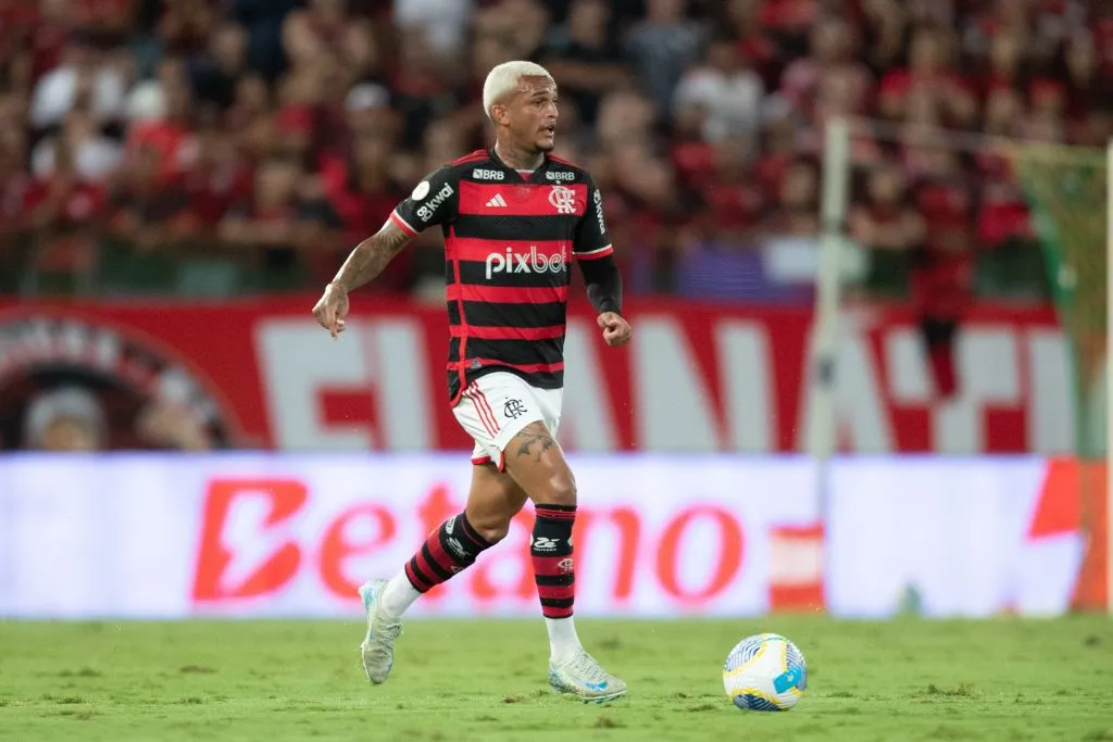 Wesley vem sendo cobiçado no mercado – Foto: Gil Gomes/AGIF