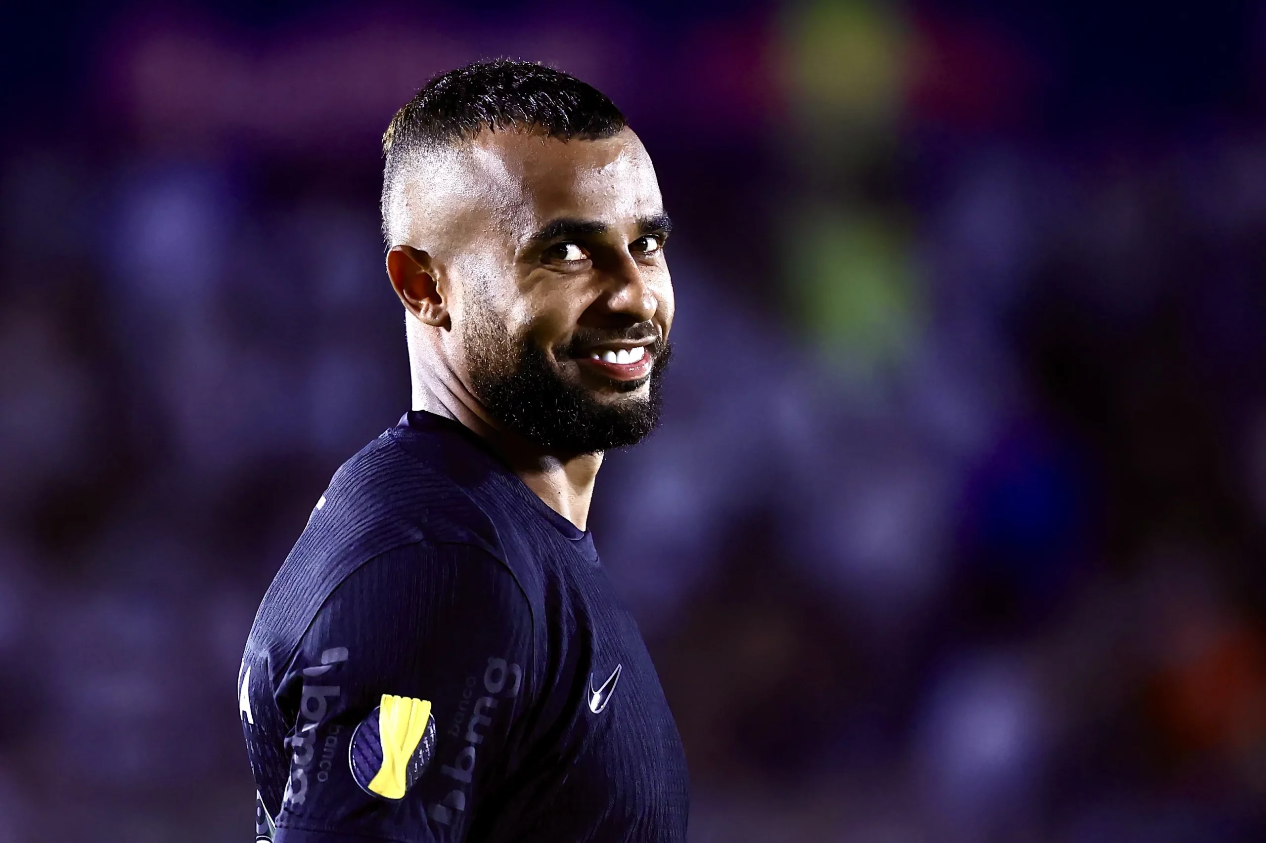 Alex Santana tem contrato em definitivo com o Corinthians até o fim de 2027 – Foto: Marcello Zambrana/AGIF
