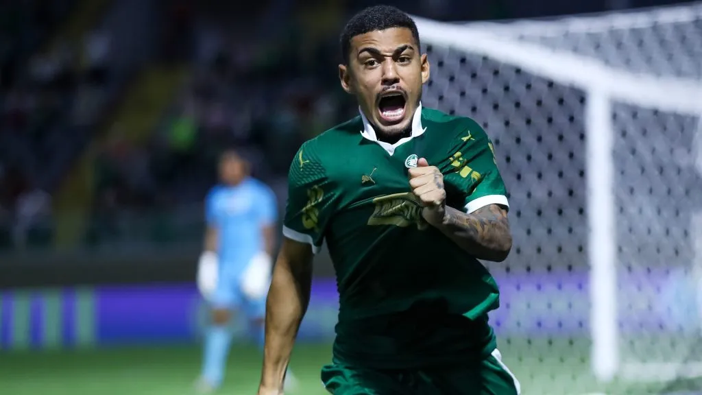 Riquelme Fillipi jogador do Palmeiras comemora seu gol durante partida contra o Gremio no estadio Arena Barueri pelo campeonato Copa Sao Paulo 2025. Foto: Marco Miatelo/AGIF