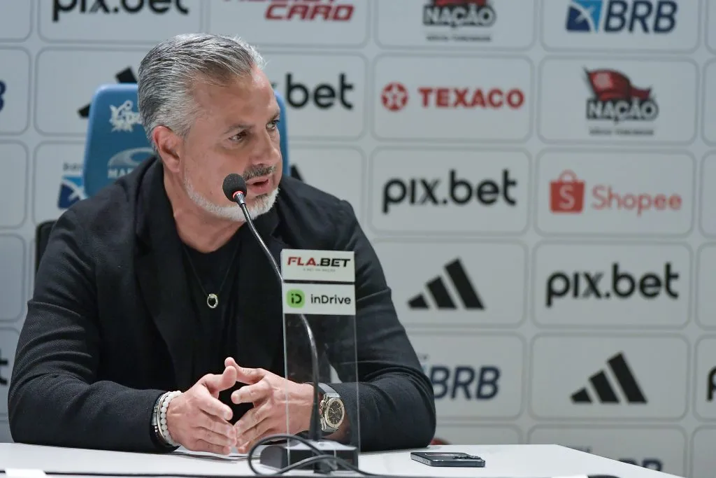 RJ – RIO DE JANEIRO – 30/01/2025 – APRESENTACAO DANILO – Jose Boto dirigente durante sua apresentacao oficial do jogador Danilo do Flamengo em coletiva de imprensa realizada no Maracana.  Foto: Thiago Ribeiro/AGIF