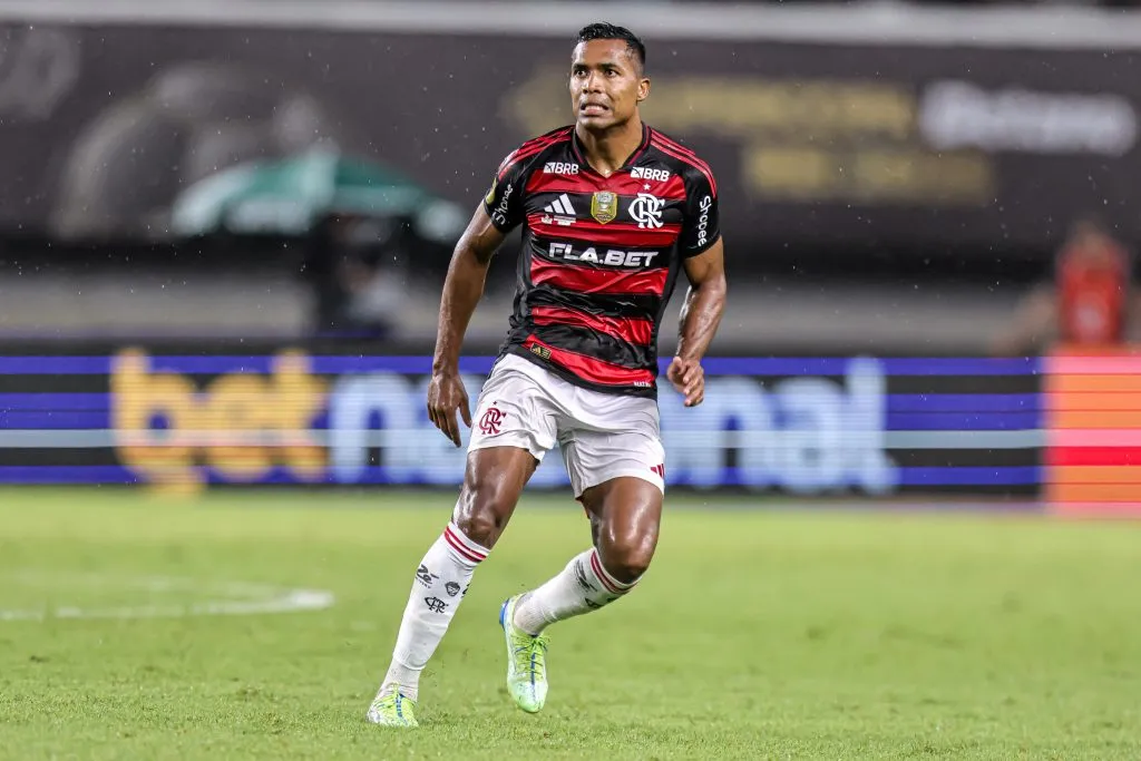 Alex Sandro jogador do Flamengo – Foto: Fernando Torres/AGIF