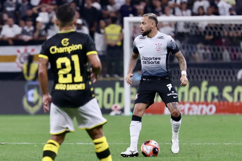 SP – SAO PAULO – 09/02/2025 – PAULISTA 2025, CORINTHIANS X SAO BERNARDO – Maycon jogador do Corinthians durante partida contra o Sao Bernardo no estadio Arena Corinthians pelo campeonato Paulista 2025. Foto: Marcello Zambrana/AGIF