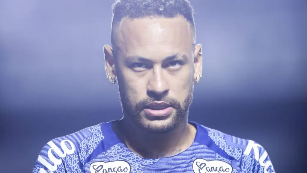 Neymar tem futuro incerto - Foto: Reinaldo Campos/AGIF.