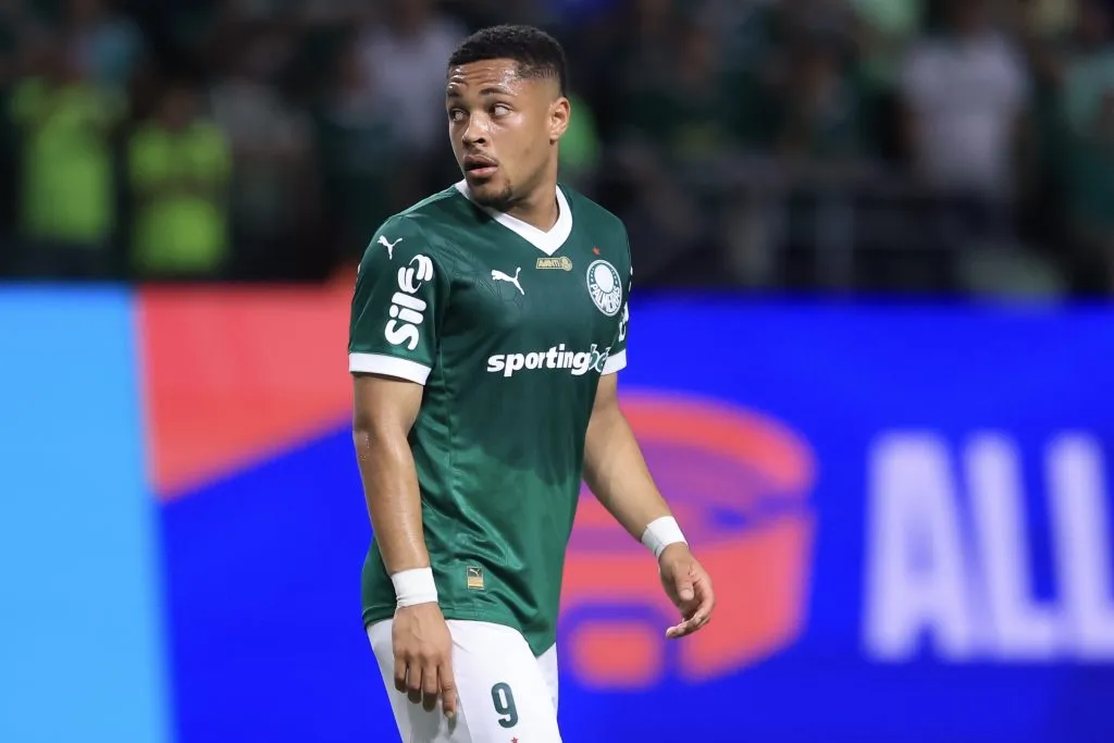 Vitor Roque jogador do Palmeiras – Foto: Marcello Zambrana/AGIF