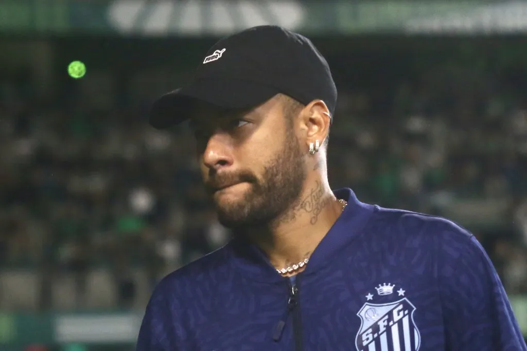 PR – CURITIBA – 16/03/2025 – AMISTOSO, CORITIBA X SANTOS – Neymar jogador do Santos durante partida contra o Coritiba no estadio Couto Pereira pelo campeonato Amistoso. Foto: Gabriel Machado/AGIF