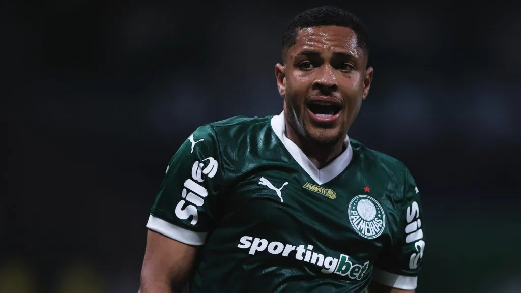 Vitor Roque ainda não marcou pelo Palmeiras. Foto: Ettore Chiereguini/AGIF
