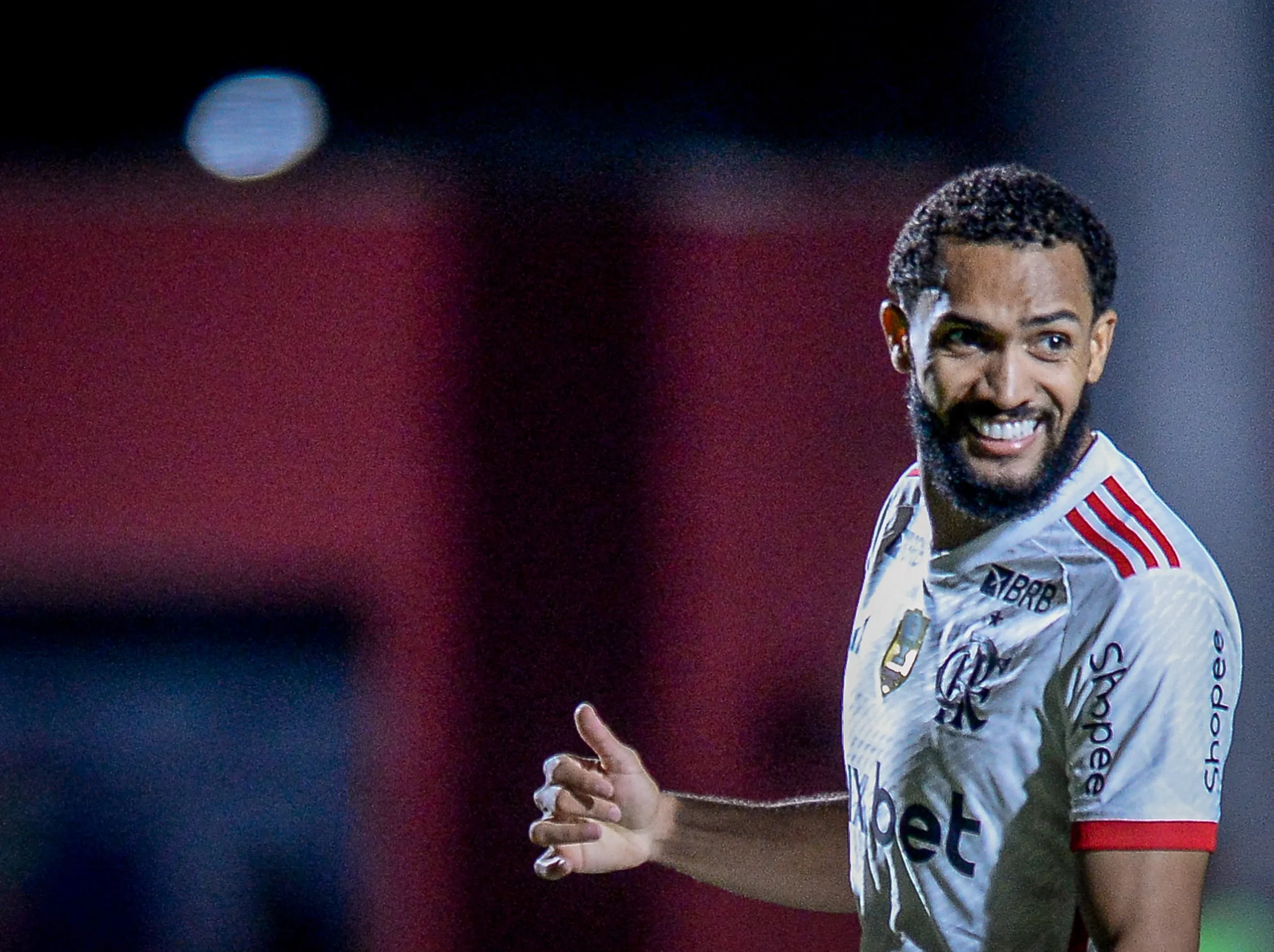 Juninho só teve 100 minutos nos últimos meses. Foto: Jhony Pinho/AGIF