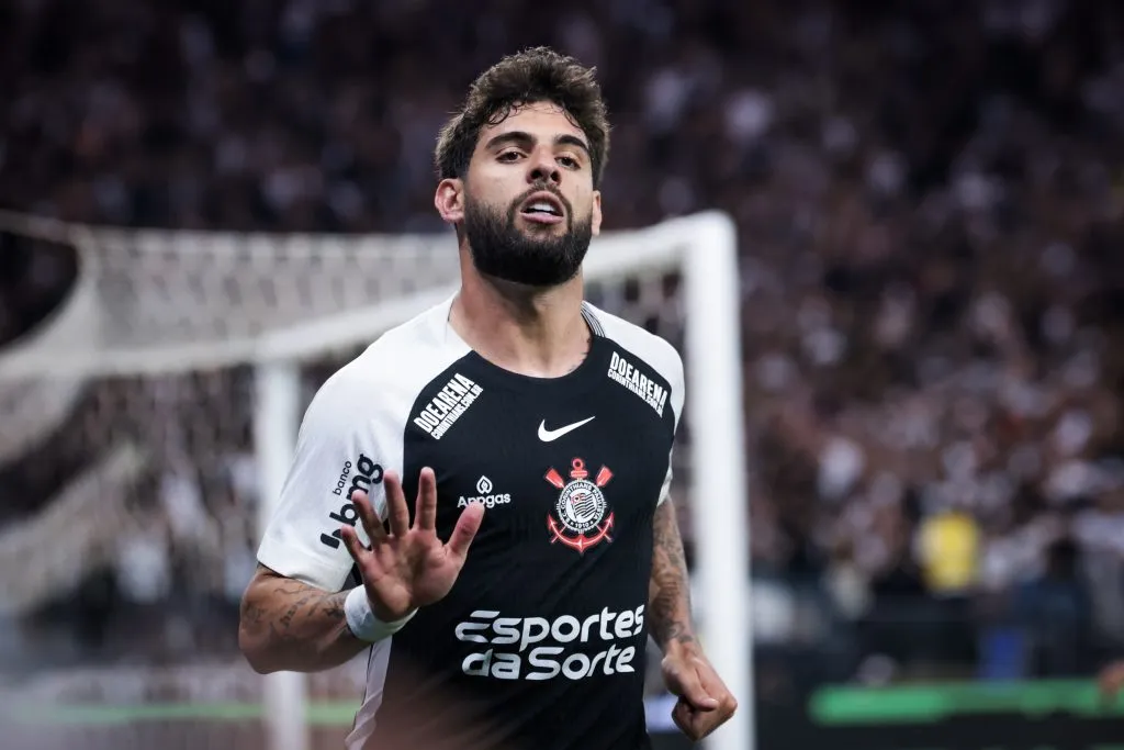 SP – SAO PAULO – 18/05/2025 – BRASILEIRO A 2025, CORINTHIANS X SANTOS – Yuri Alberto jogador do Corinthians comemora seu gol durante partida contra o Santos no estadio Arena Corinthians pelo campeonato Brasileiro A 2025. Foto: Marcello Zambrana/AGIF