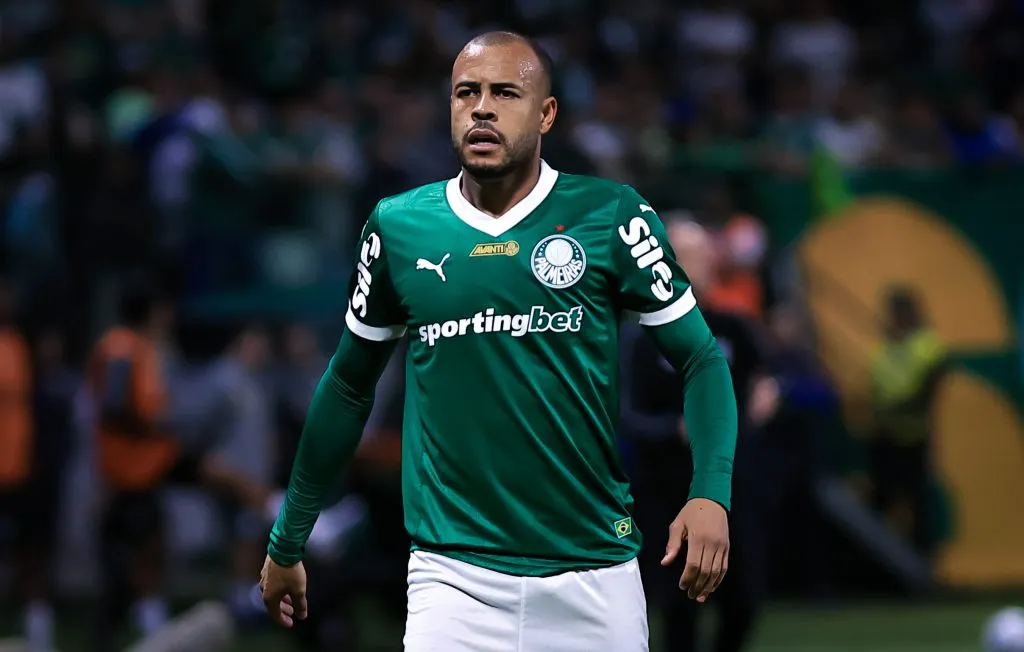 Mayke foi um dos jogadores que deixaram o Palmeiras.  Foto: Fabio Giannelli/AGIF