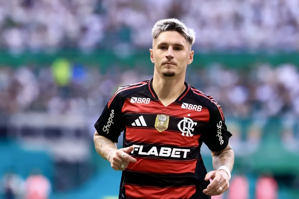 SP – SAO PAULO – 25/05/2025 – BRASILEIRO A 2025, PALMEIRAS X FLAMENGO – G. Varela jogador do Flamengo durante partida contra o Palmeiras no estadio Arena Allianz Parque pelo campeonato Brasileiro A 2025. Foto: Marcello Zambrana/AGIF