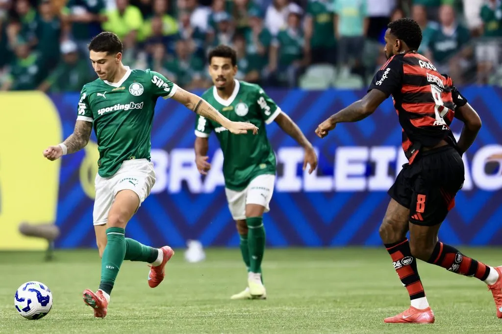 Flamengo x Palmeiras acirram disputa também fora do campo. Foto: Marcello Zambrana/AGIF