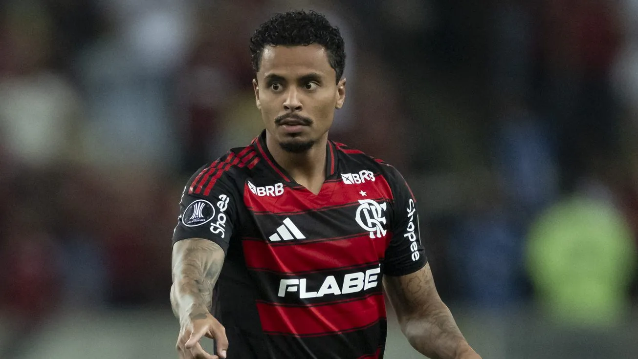 Allan jogador do Flamengo durante partida contra o Deportivo Tachira no estadio Maracana pelo campeonato Copa Libertadores 2025. Foto: Jorge Rodrigues/AGIF