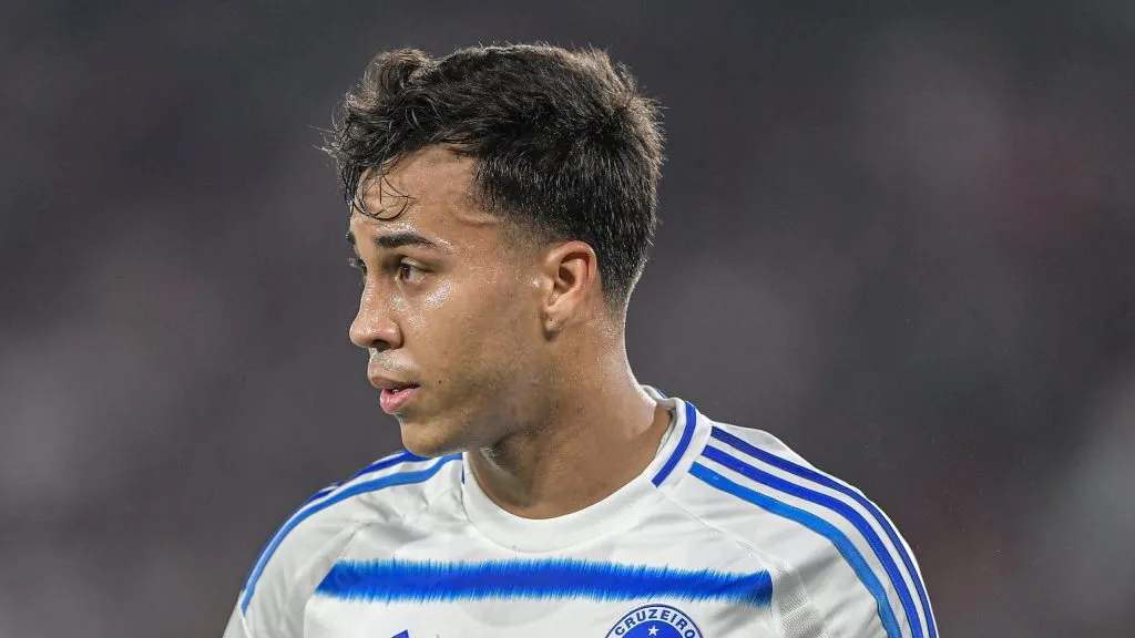 Kaio Jorge aproveitou bobeada do Fluminense e anotou um dos gols da vitória do Cruzeiro no Maracanã – Foto: Thiago Ribeiro/AGIF