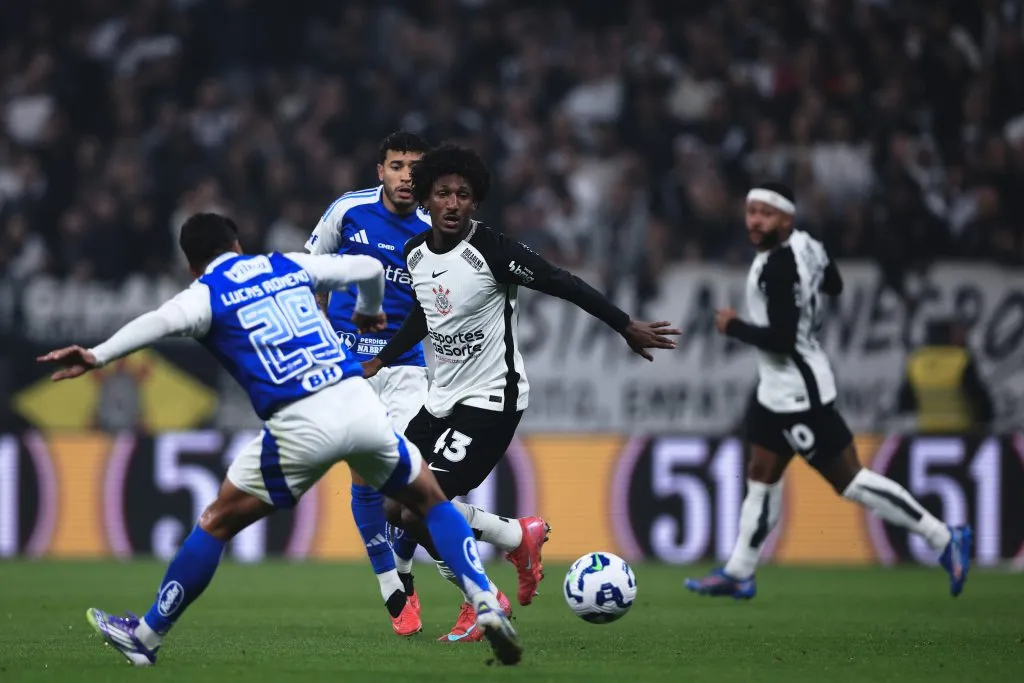 Corinthians x Cruzeiro não saiu do zero. Foto: Ettore Chiereguini/AGIF