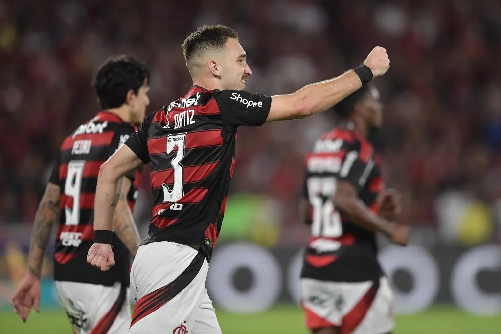 Léo Ortiz marcou de cabeça o gol da vitória sobre o Atlético-MG. Foto: Thiago Ribeiro/AGIF