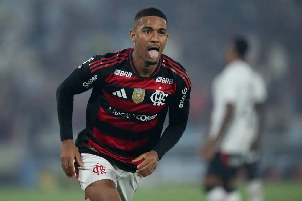 Samuel Lino foi convocado para substituir Matheus Cunha, que se machucou no Manchester United. Foto: Jorge Rodrigues/AGIF