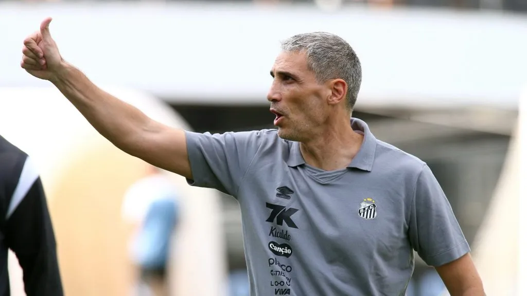 Vojvoda fez sua estreia pelo Peixe-  Foto: Mauricio De Souza/AGIF