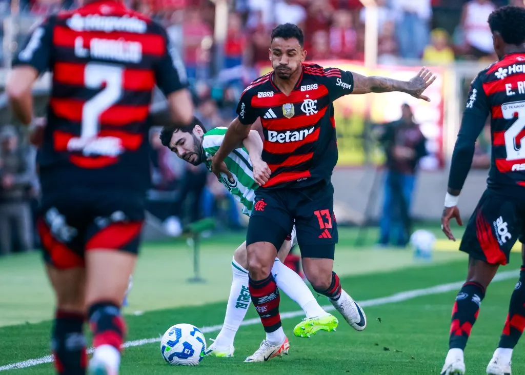 Danilo foi titular em vitória sobre o Juventude no Alfredo Jaconi. Foto: Luiz Erbes/AGIF
