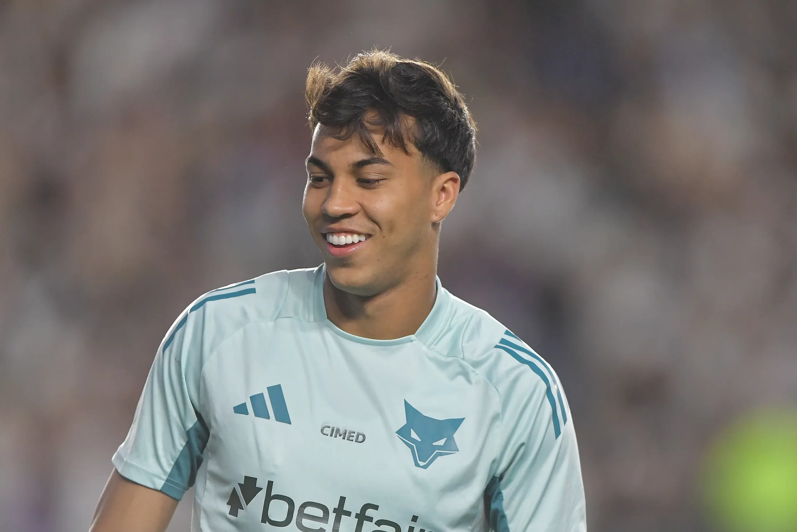 Kaio Jorge renovou o contrato esta semana com o Cruzeiro. Foto: Thiago Ribeiro/AGIF