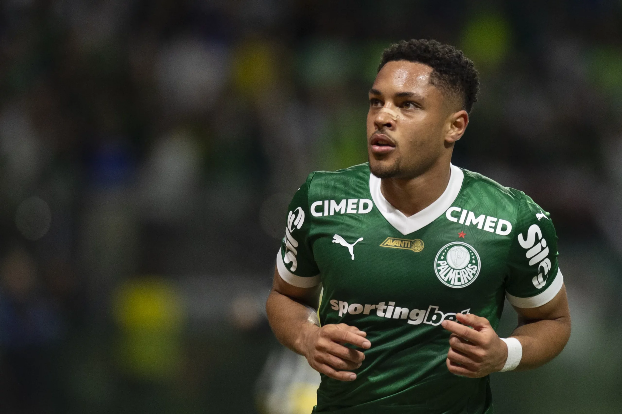 Após absolver Bruno Henrique, STJD vai julgar caso de homofobia de Vitor Roque – Foto: Anderson Romao/AGIF