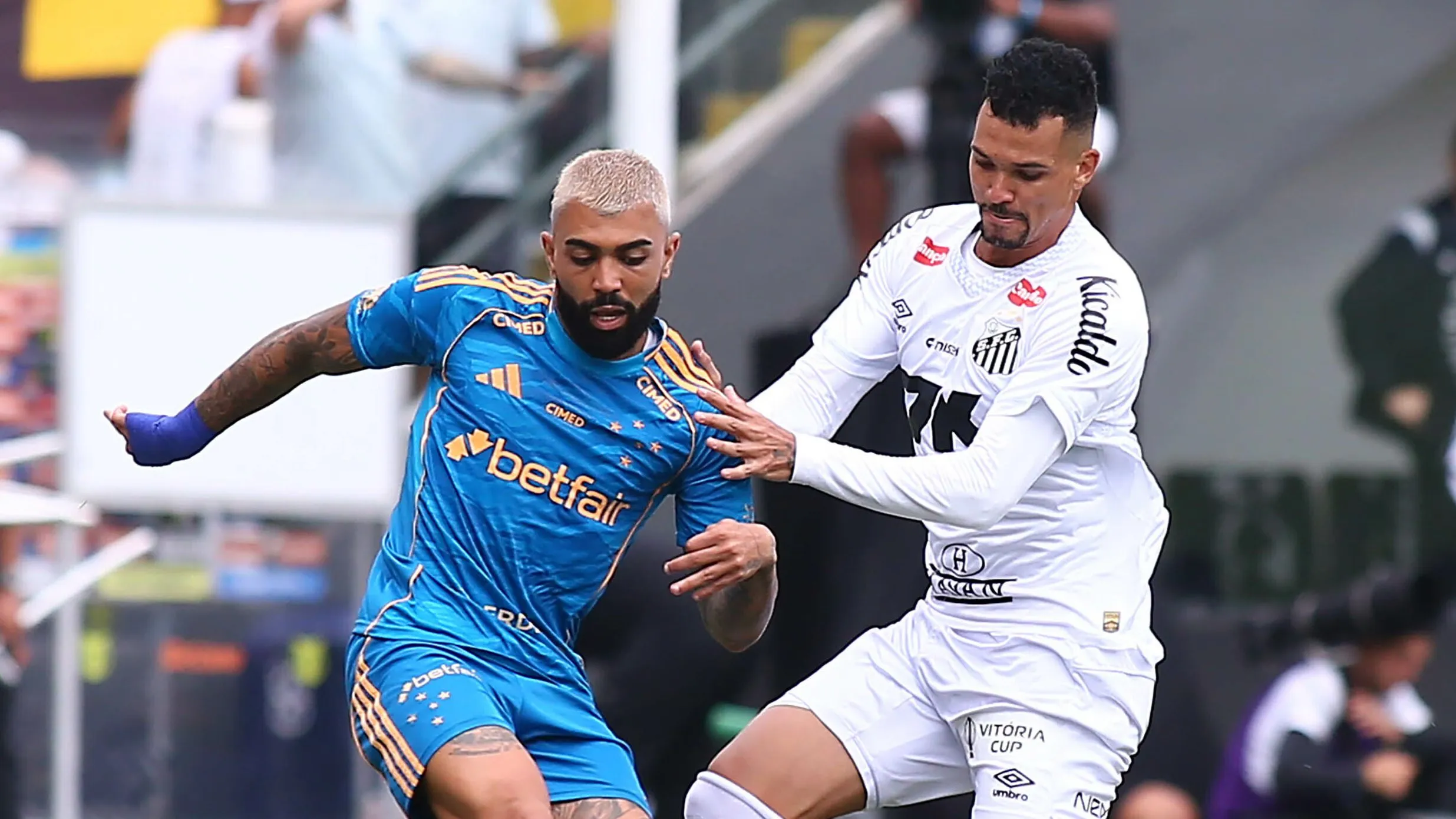Reserva no Cruzeiro, Gabigol foi titular em derrota contra o Santos. Foto: Mauricio De Souza/AGIF