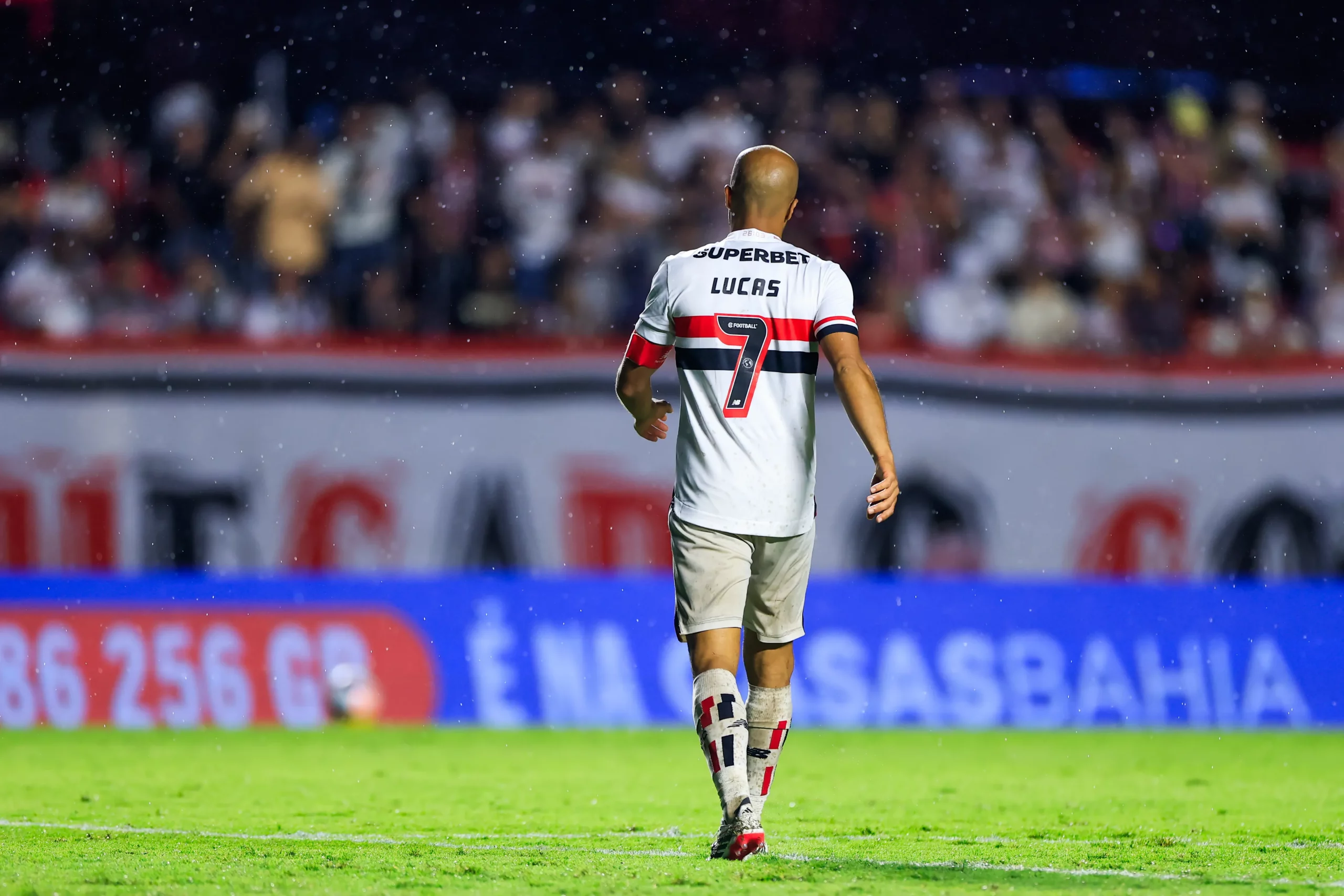 Lucas Moura, jogador do São Paulo durante partida contra o Primavera no estadio Morumbi pelo campeonato Paulista 2026. Foto: Marcello Zambrana/AGIF