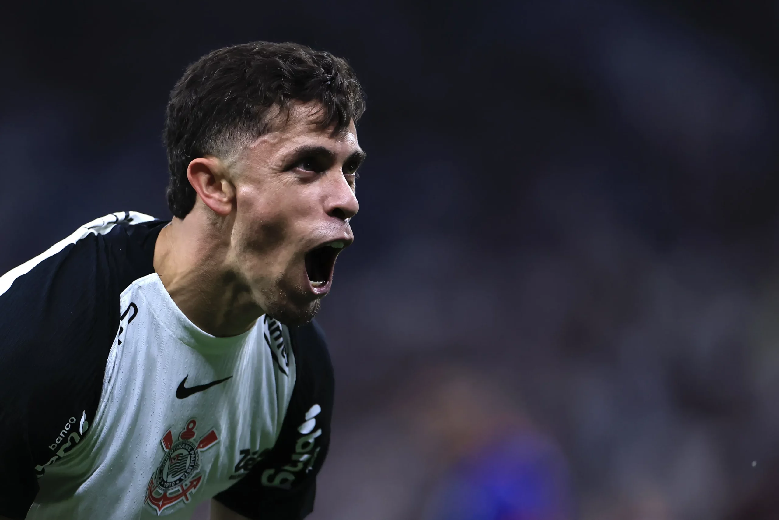 Gabriel Paulista será titular em Santos x Corinthians. Foto: Marcello Zambrana/AGIF