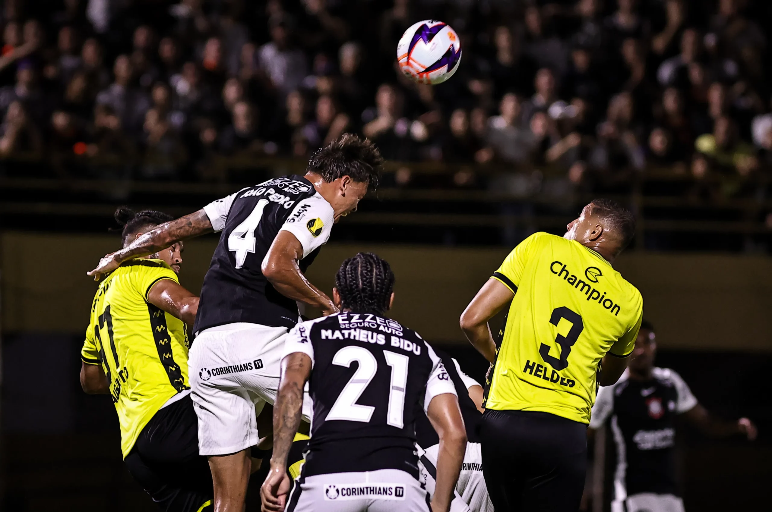 SP – SAO BERNARDO DO CAMPO – 15/02/2026 – PAULISTA 2026, SAO BERNARDO X CORINTHIANS –  Joao Pedro jogador do Corinthians durante partida contra o Sao Bernardo no estadio Primeiro de Maio pelo campeonato Paulista 2026.  Foto: Fabio Giannelli/AGIF