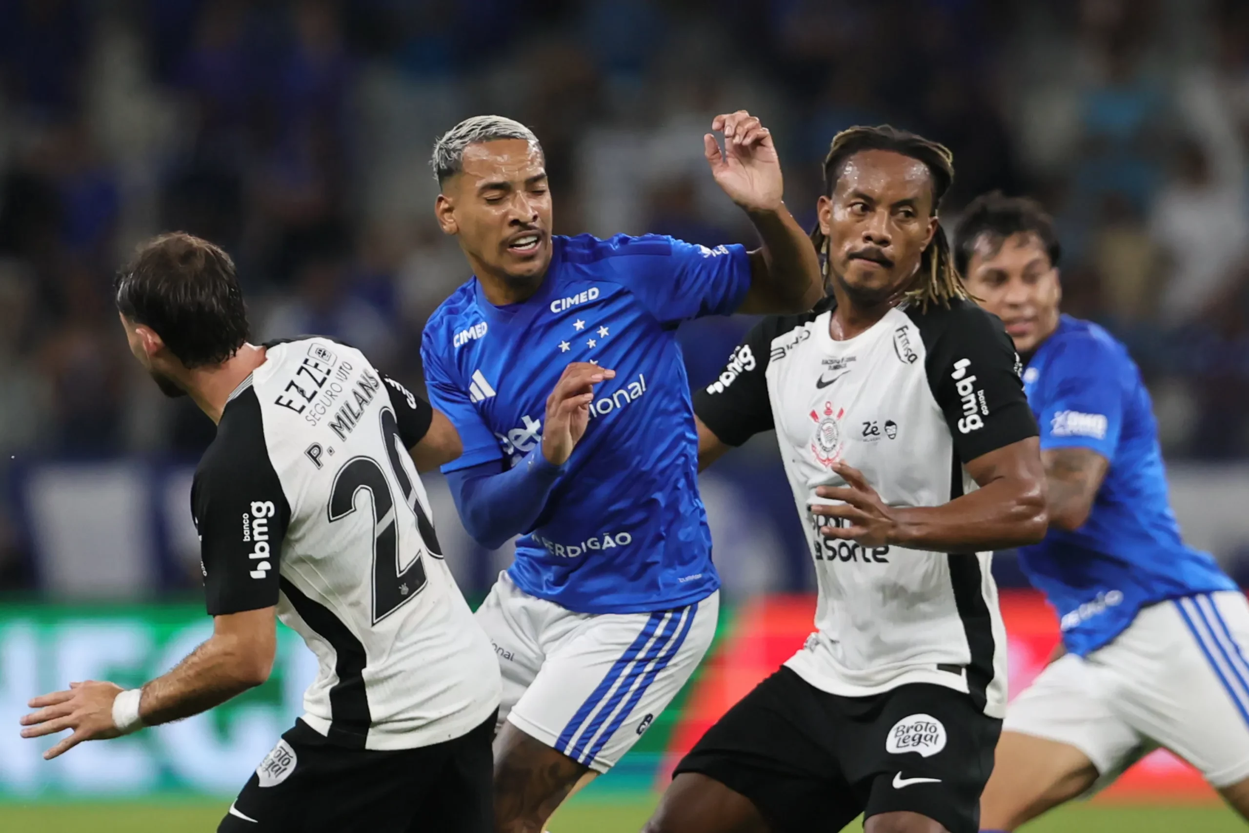 Matheus Pereira jogador do Cruzeiro durante partida contra o Corinthians. Foto: Gilson Lobo/AGIF