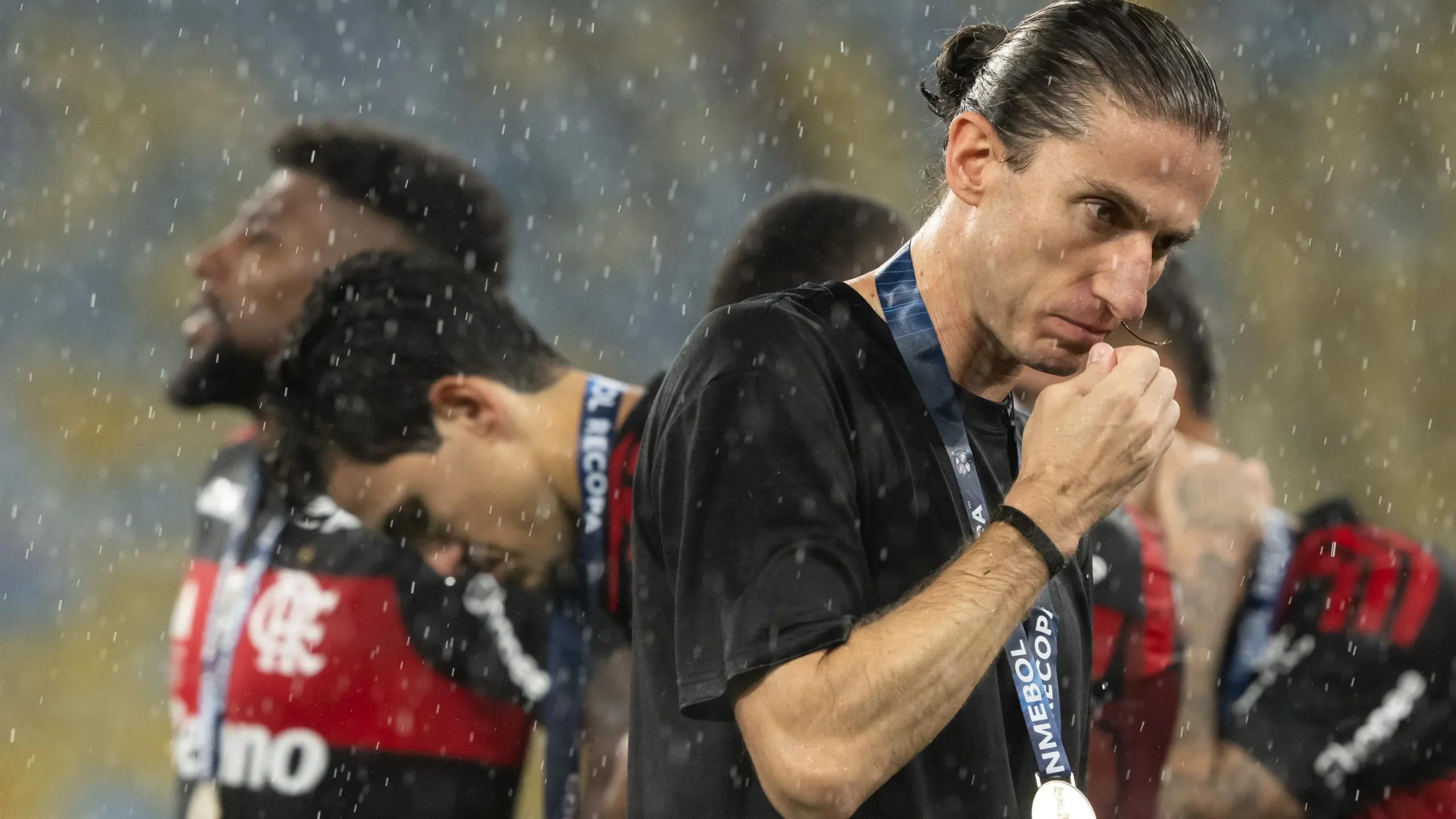 Saída de Filipe Luís repercutiu no Palmeiras.