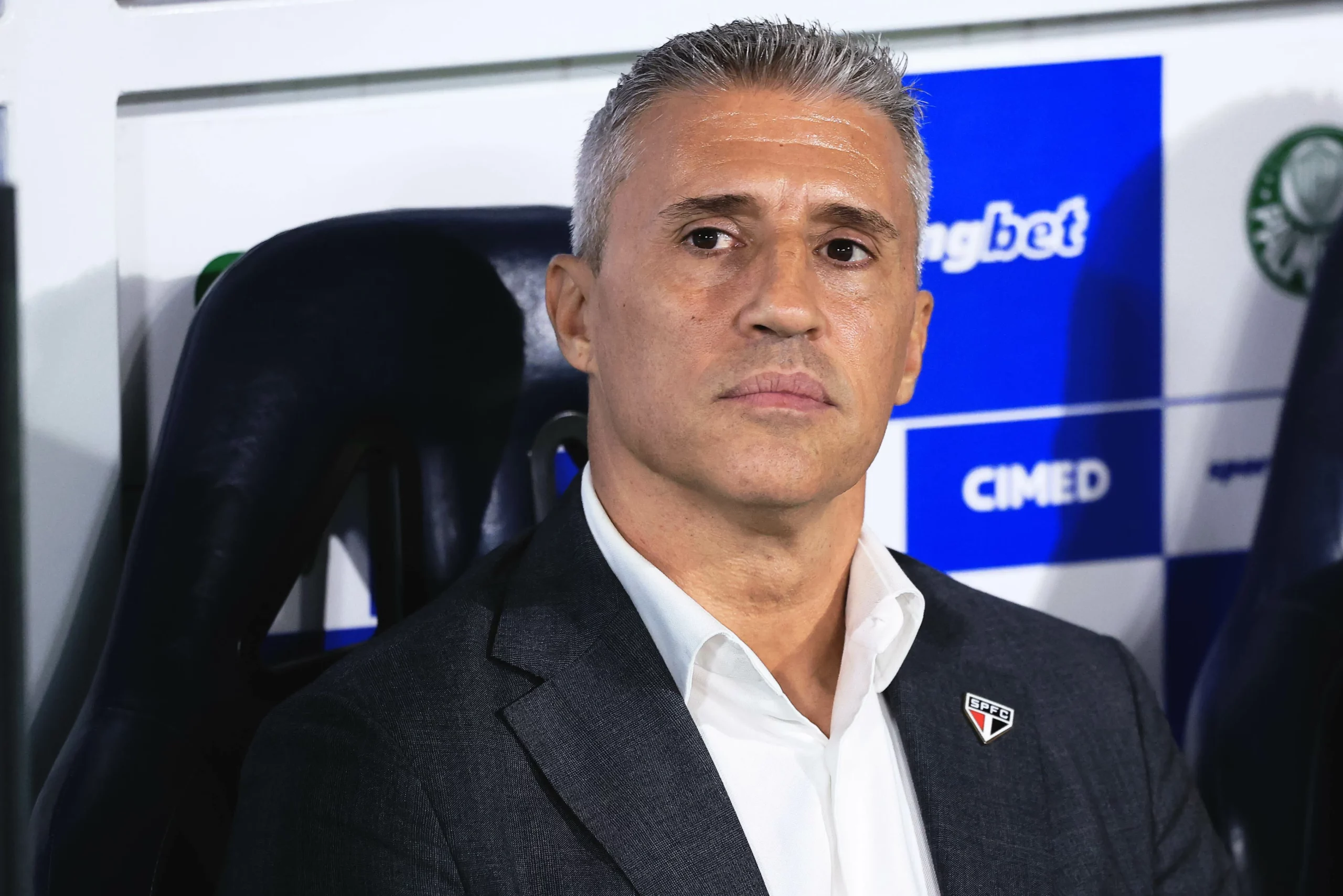 Crespo é um dos favoritos a assumir o Santos. Foto: Ettore Chiereguini/AGIF