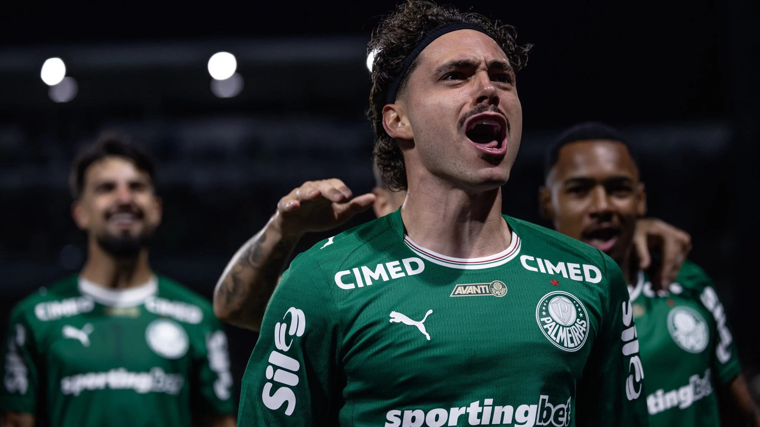 Mauriciocomemora seu gol durante partida contra o Sao Paulo no estadio Arena Barueri pelo campeonato Paulista 2026. Foto: Ettore Chiereguini/AGIF