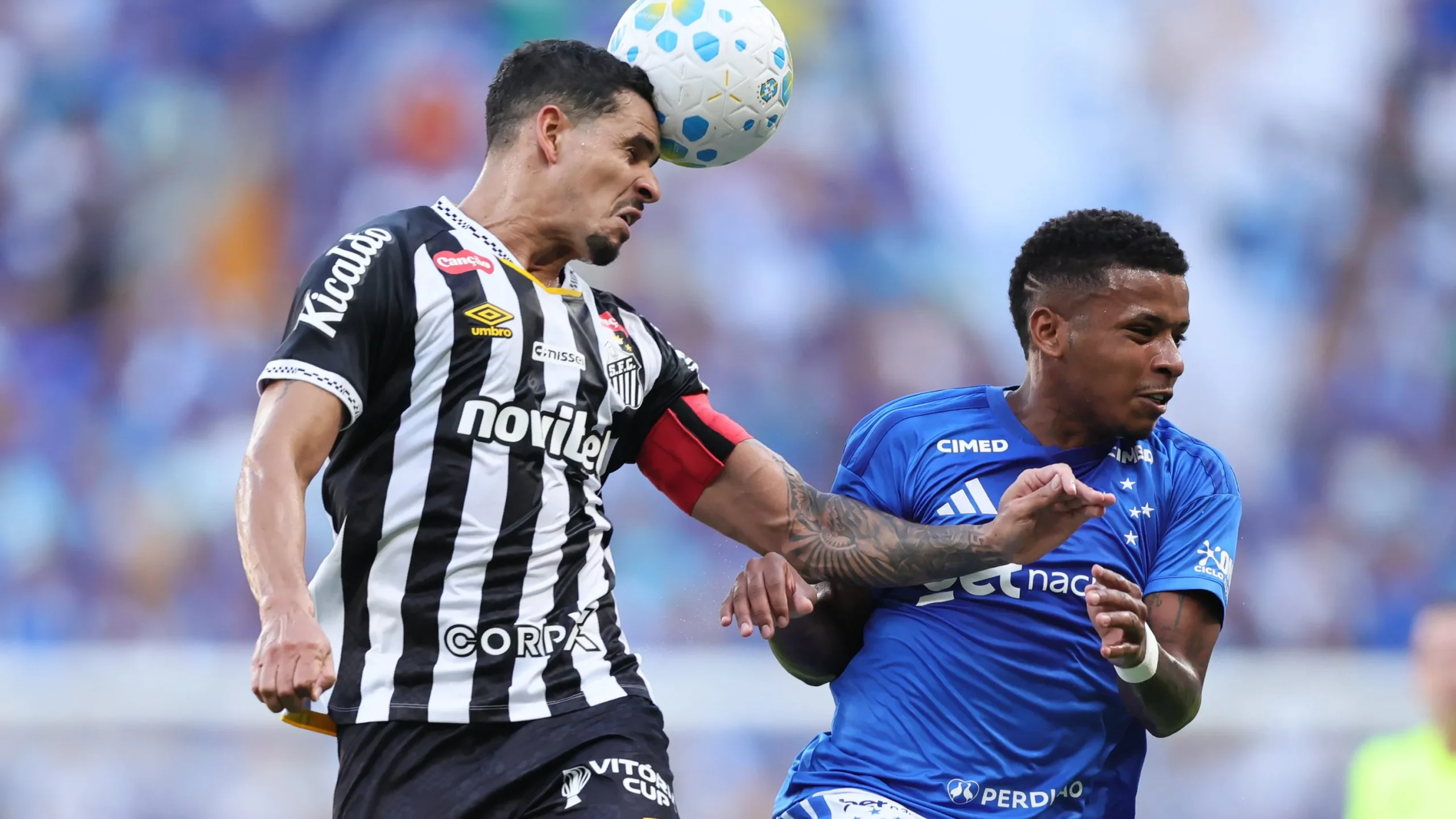 Cruzeiro x Santos - Foto: Gilson Lobo/AGIF.