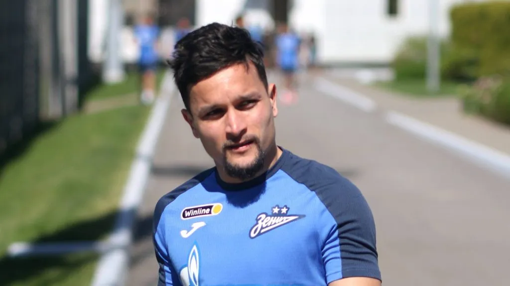 Artur está sem muito espaço no Zenit.
