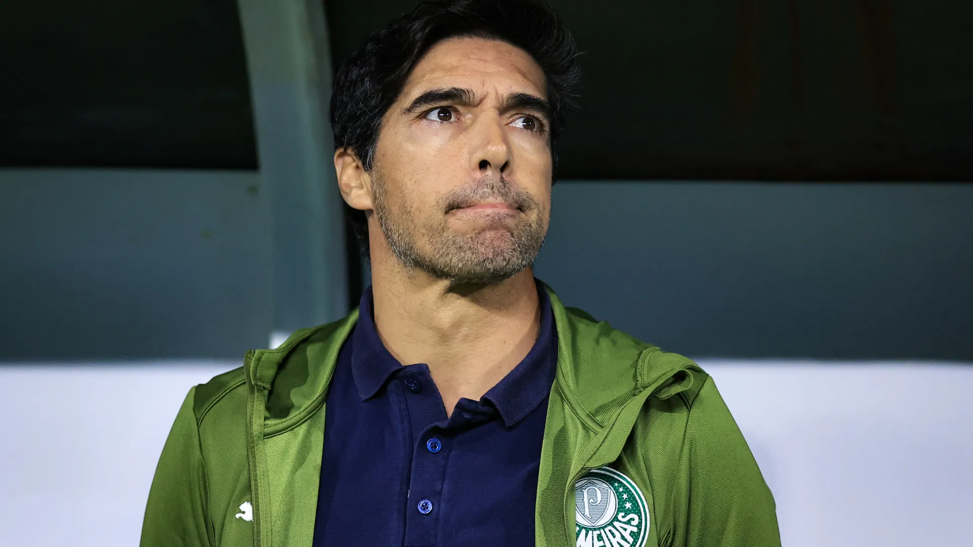 Abel Ferreira tem contrato em vigor no Palmeiras até dezembro de 2027 – Foto: Fabio Giannelli/AGIF