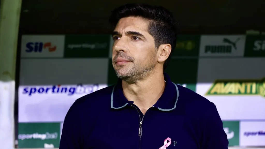 Abel Ferreira durante partida entre Palmeiras x Vasco – Foto: Marcello Zambrana/AGIF