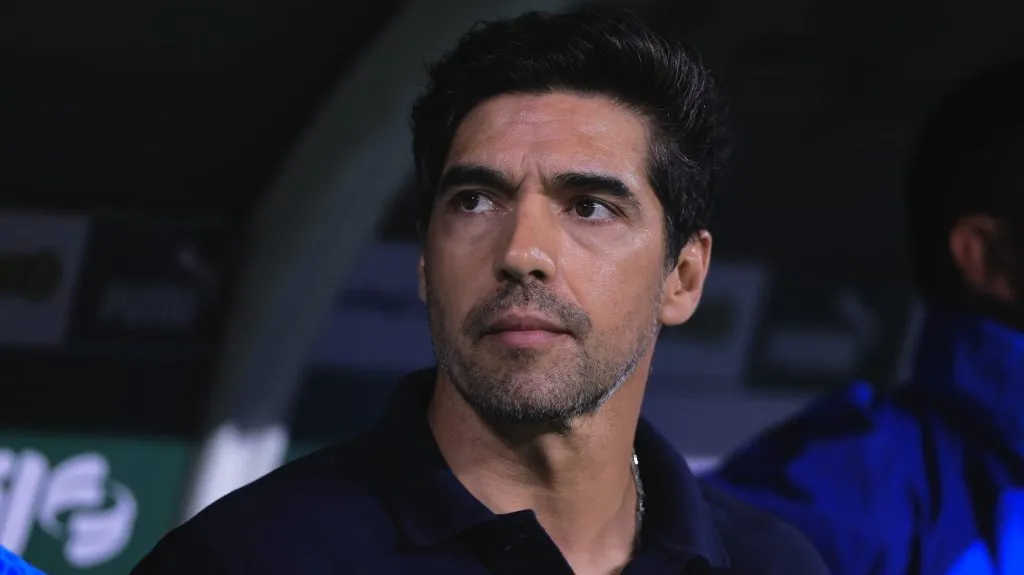 Foto: Ettore Chiereguini/AGIF – Abel Ferreira recebe reforço da Europa para a função de camisa 9.