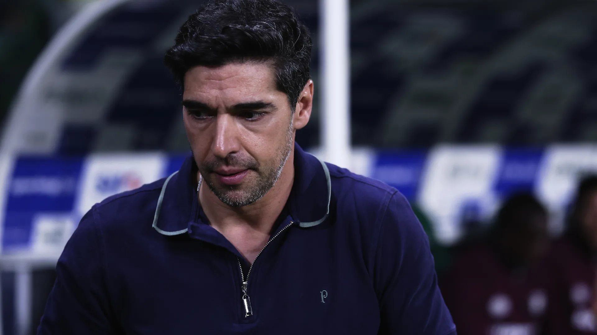 Abel Ferreira chega pressionado para Grêmio x Palmeiras – Foto: Ettore Chiereguini/AGIF