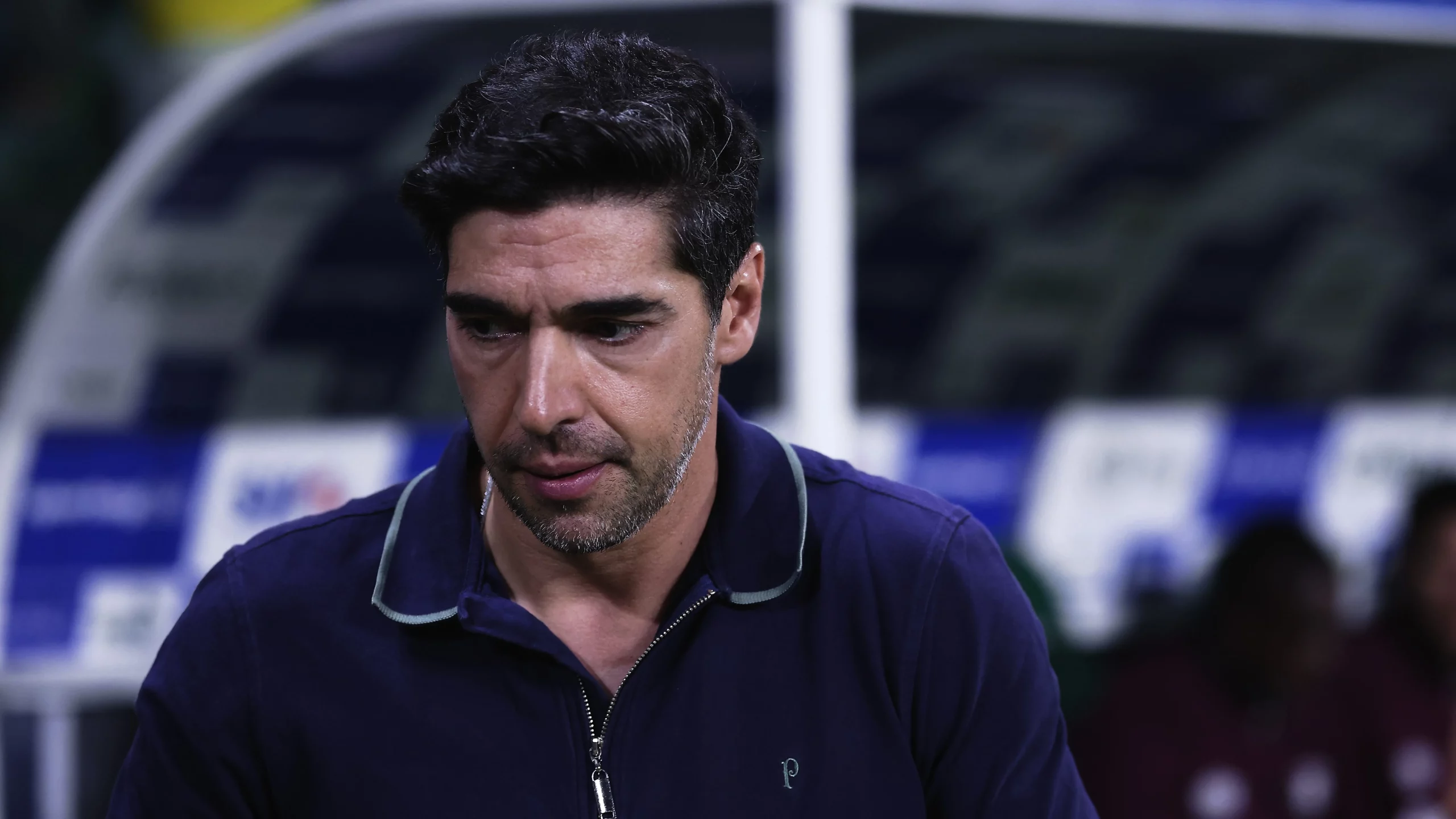 Abel Ferreira fez mudanças na equipe titular do Palmeiras