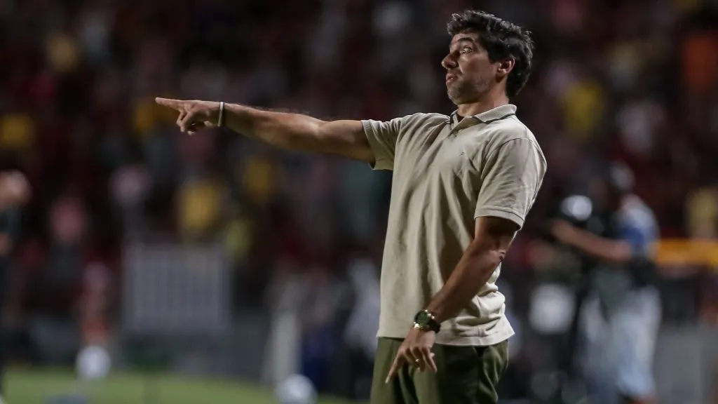 Abel Ferreira em jogo do Palmeiras