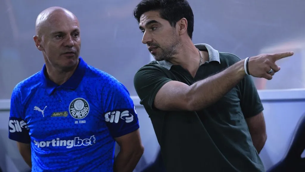 Abel Ferreira técnico do Palmeiras durante partida contra o Novorizontino no estádio Arena Barueri pelo campeonato Paulista 2025. Foto: Ettore Chiereguini/AGIF