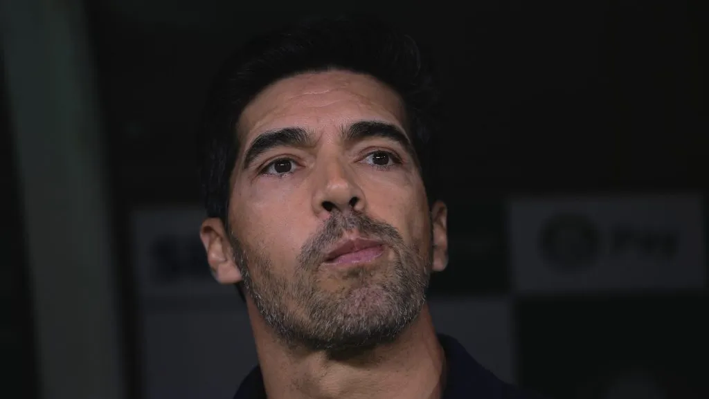 Abel Ferreira conseguiu convencer Naves a permanecer no Palmeiras. Foto: Flickr oficial Palmeiras