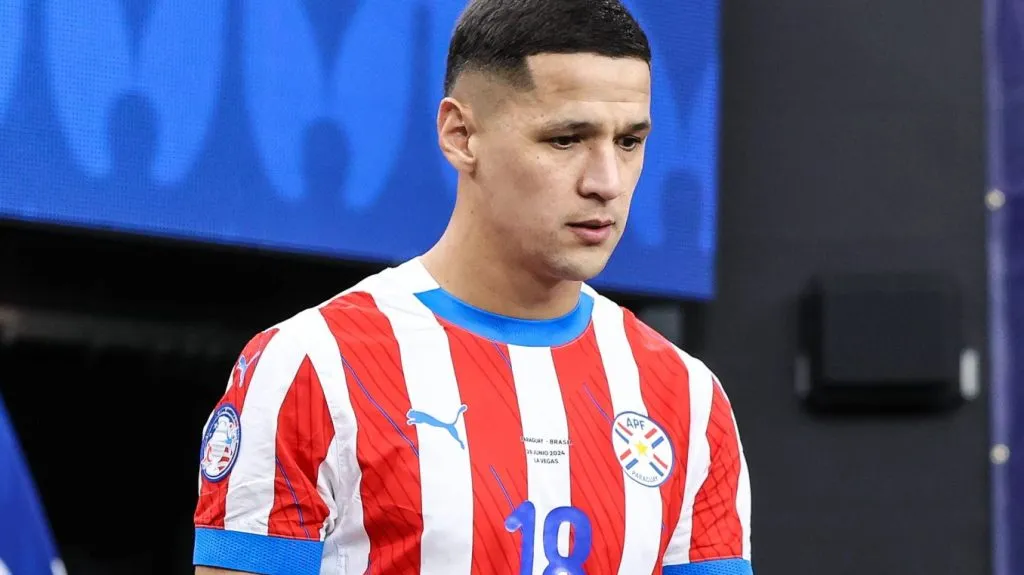 Alex Arce, pela Seleção Paraguaia. Foto: Christopher Trim/IMAGO/Newscom World