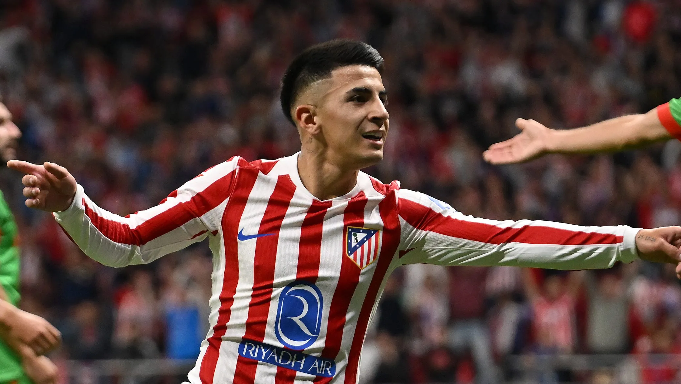 Thiago Almada, meia. (Foto de Denis Doyle/Getty Images)