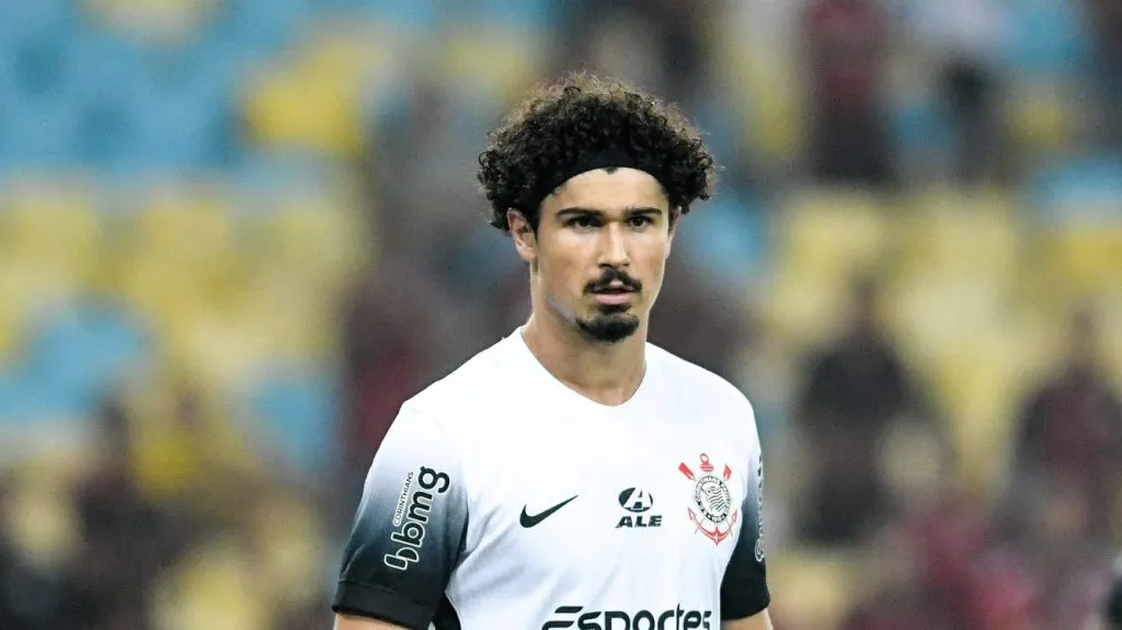 Foto: IMAGO / Fotoarena – Corinthians quer novo defensor para formar dupla com André Ramalho.