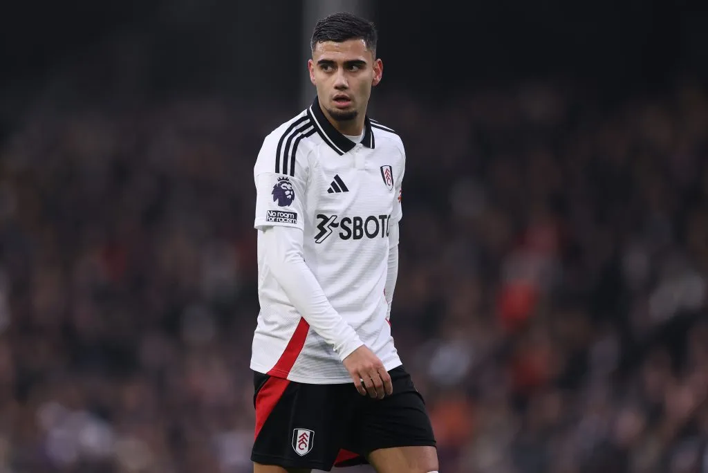 Jogador é um dos alvos para o meio de campo. Photo by Ryan Pierse/Getty Images